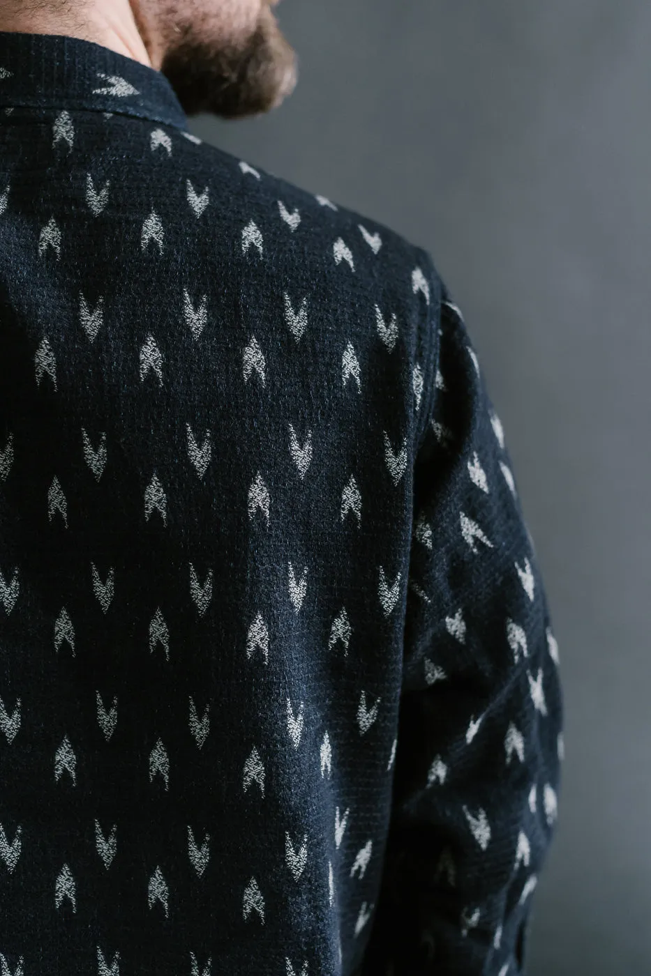 5712 - "Arrow Kasuri" Sashiko Shirt - Indigo