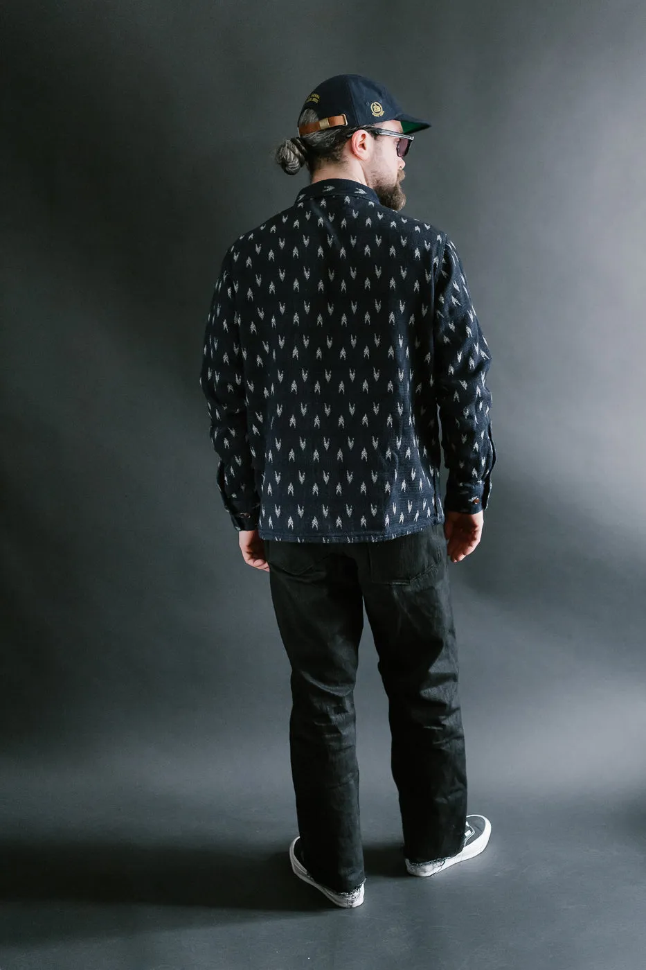 5712 - "Arrow Kasuri" Sashiko Shirt - Indigo