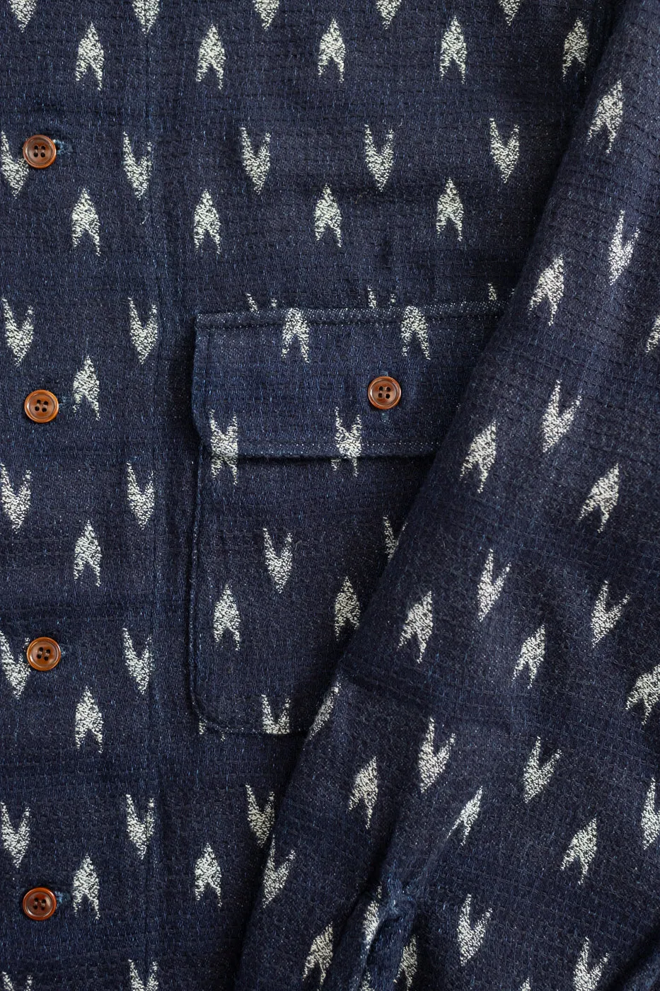 5712 - "Arrow Kasuri" Sashiko Shirt - Indigo