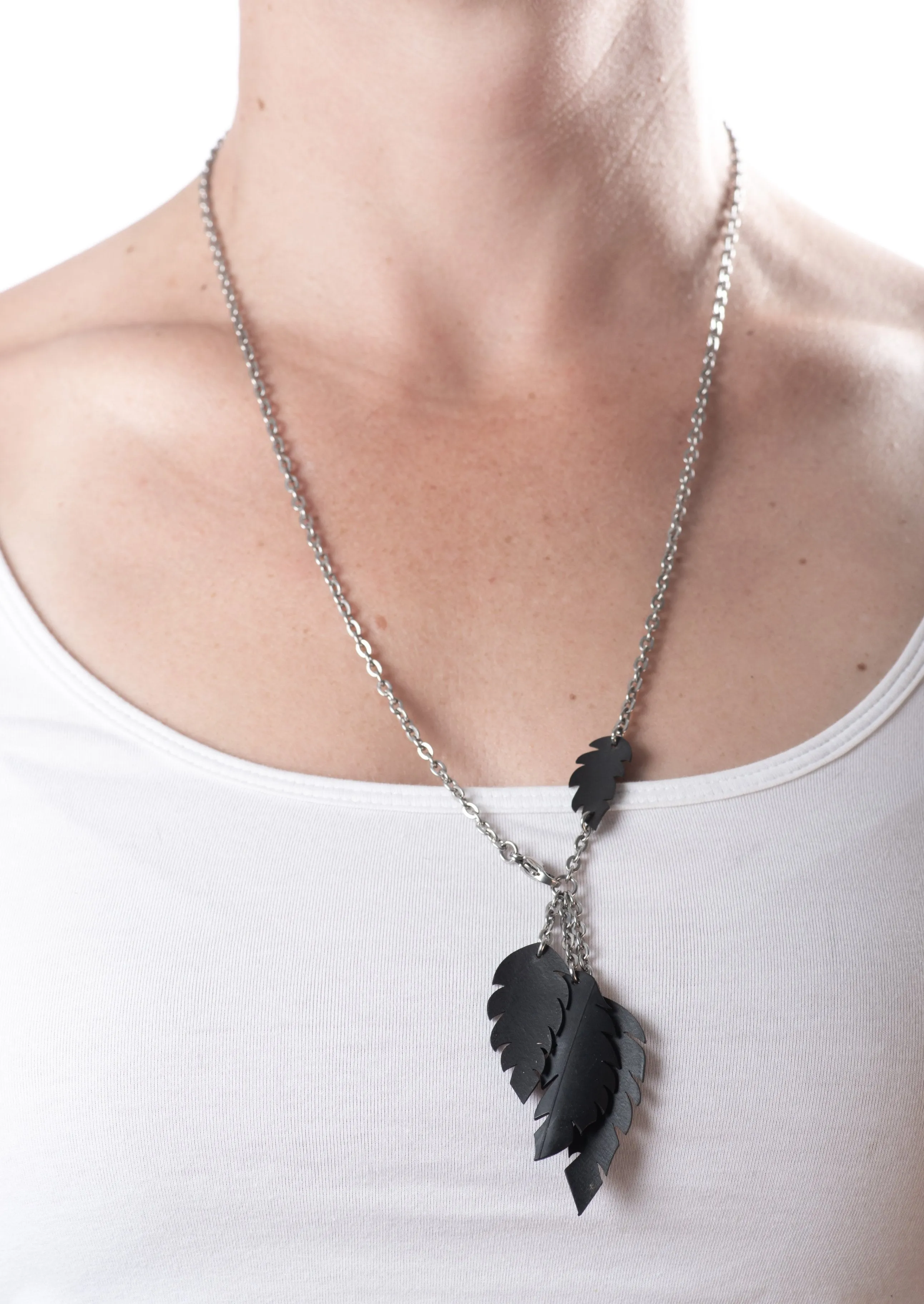 A-symmetrical Feather Necklace