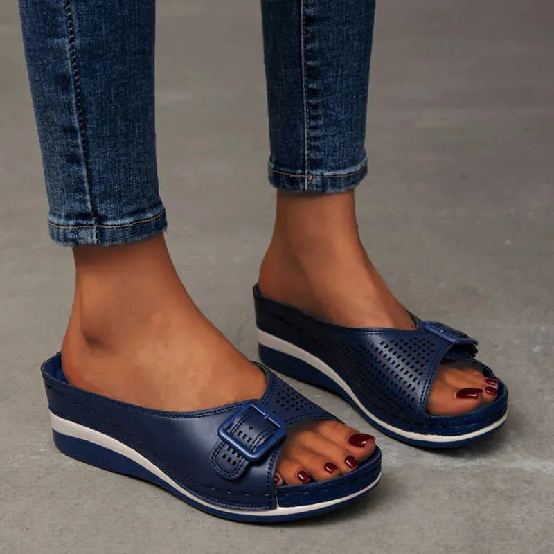 Adalicia® | Orthopedic Sandals With A Soft Footbed