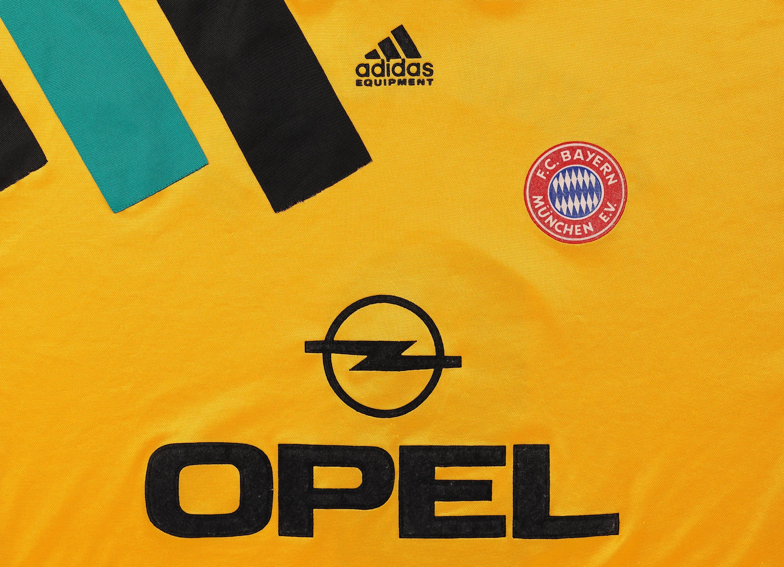 Bayern Munich 1993 Away Football Shirt - Yellow - M