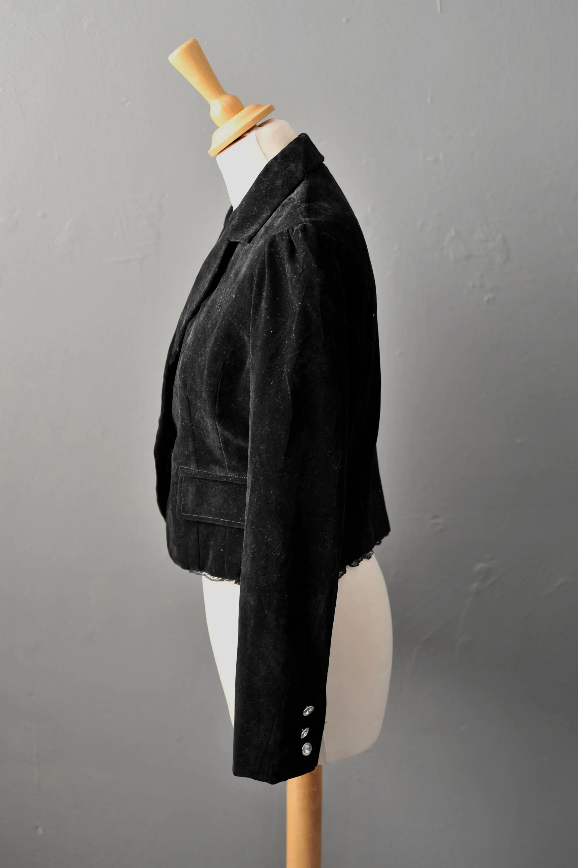 Cropped Black Velvet Jacket, Vintage 90s Fitted Goth Blazer, Size Small