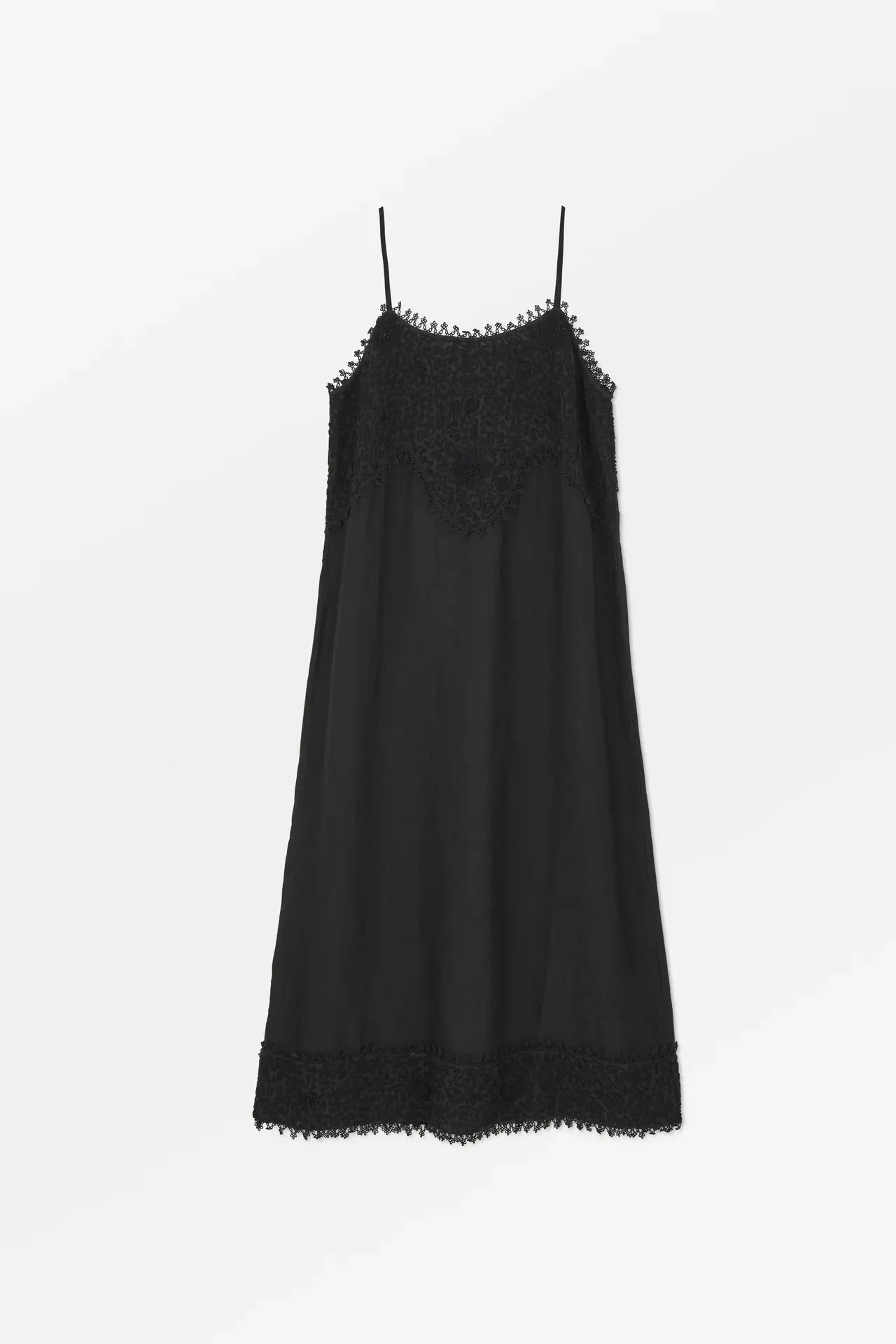 emmy dress in black