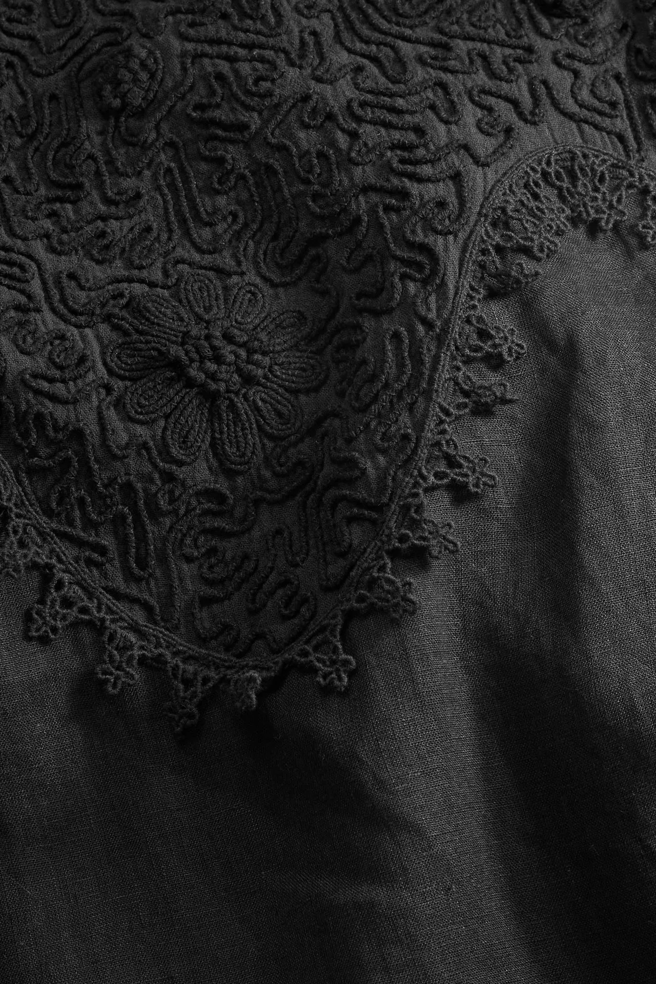 emmy dress in black