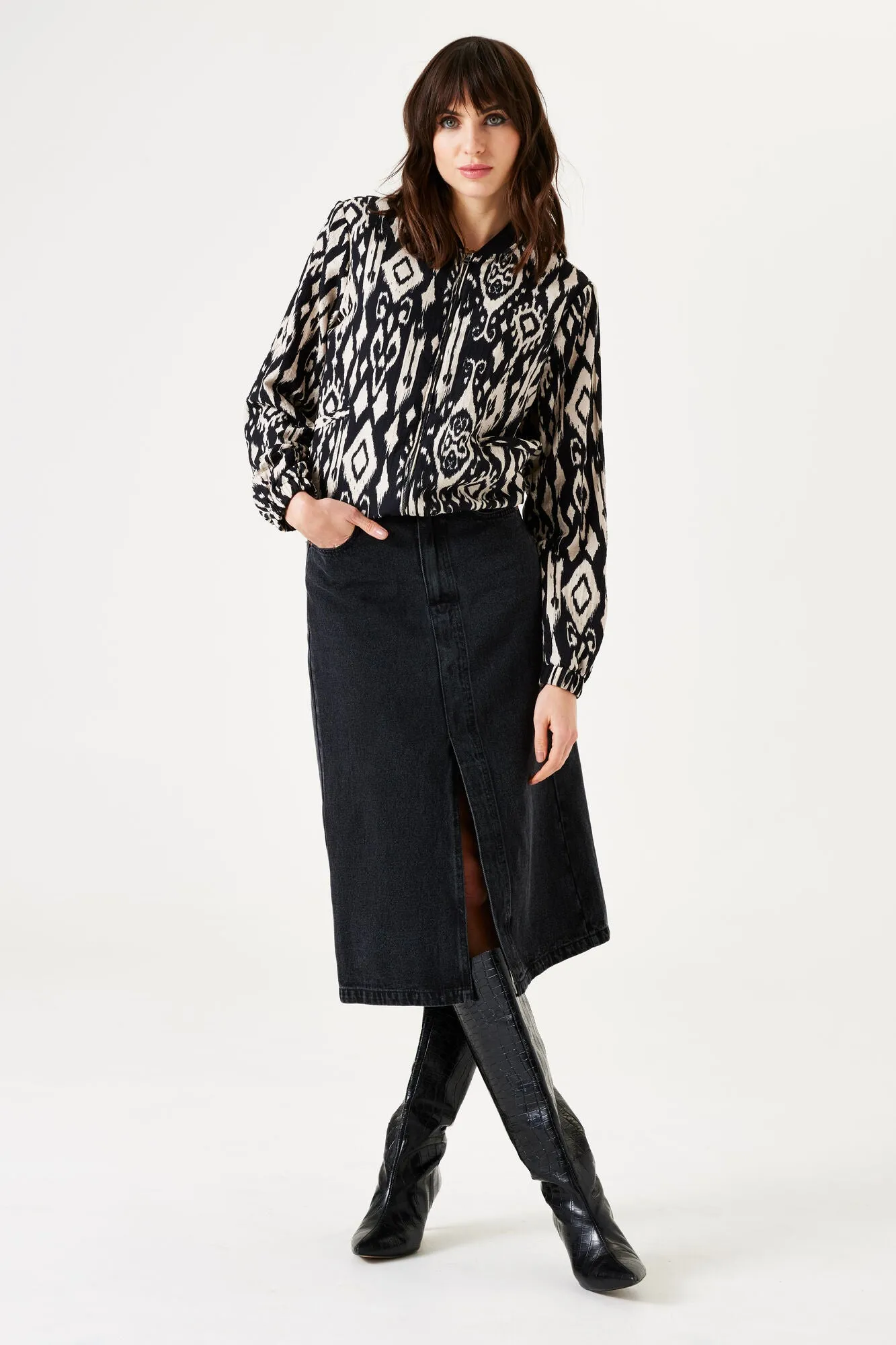 Garcia Gia Jacket - Black Print