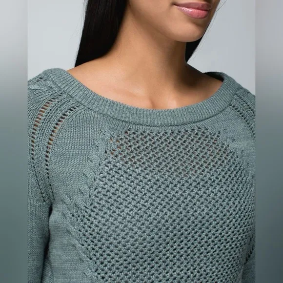Lululemon Be Present Pullover Sweater Cropped Earl Grey