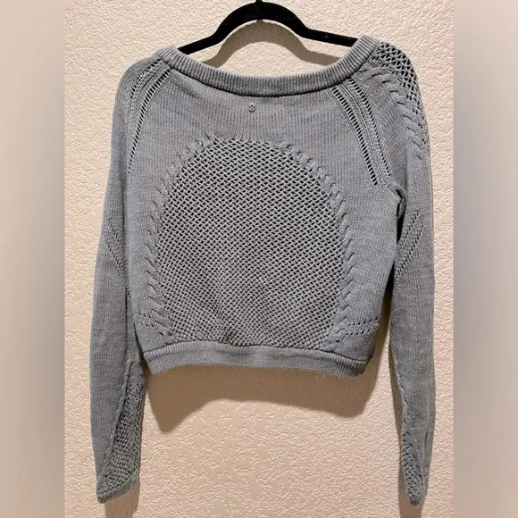 Lululemon Be Present Pullover Sweater Cropped Earl Grey