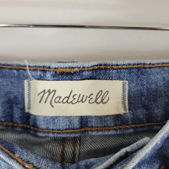 MADEWELL The High-Rise Slim Boyjean Raebrook wash distressed cropped denim jeans