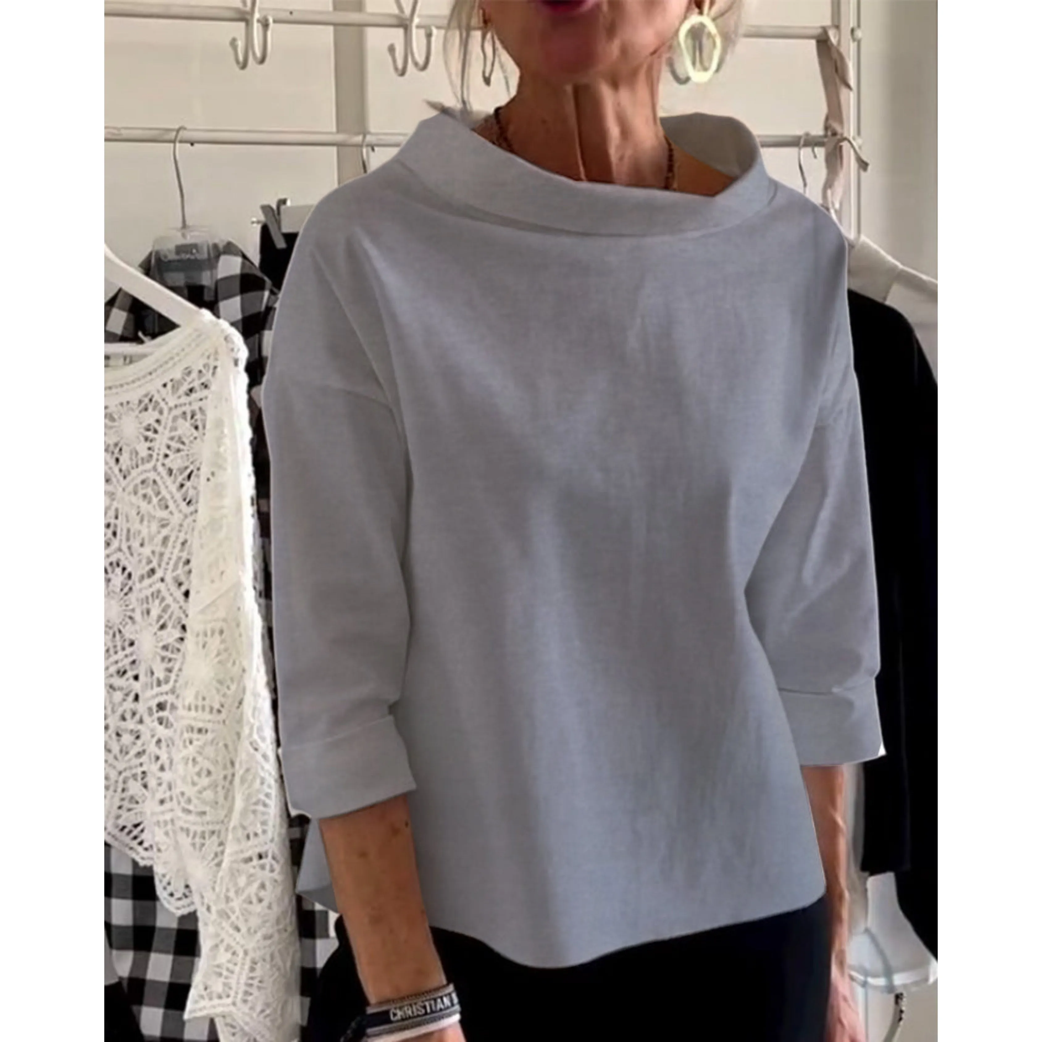 Marina® | Women's relaxed fit top, elegant