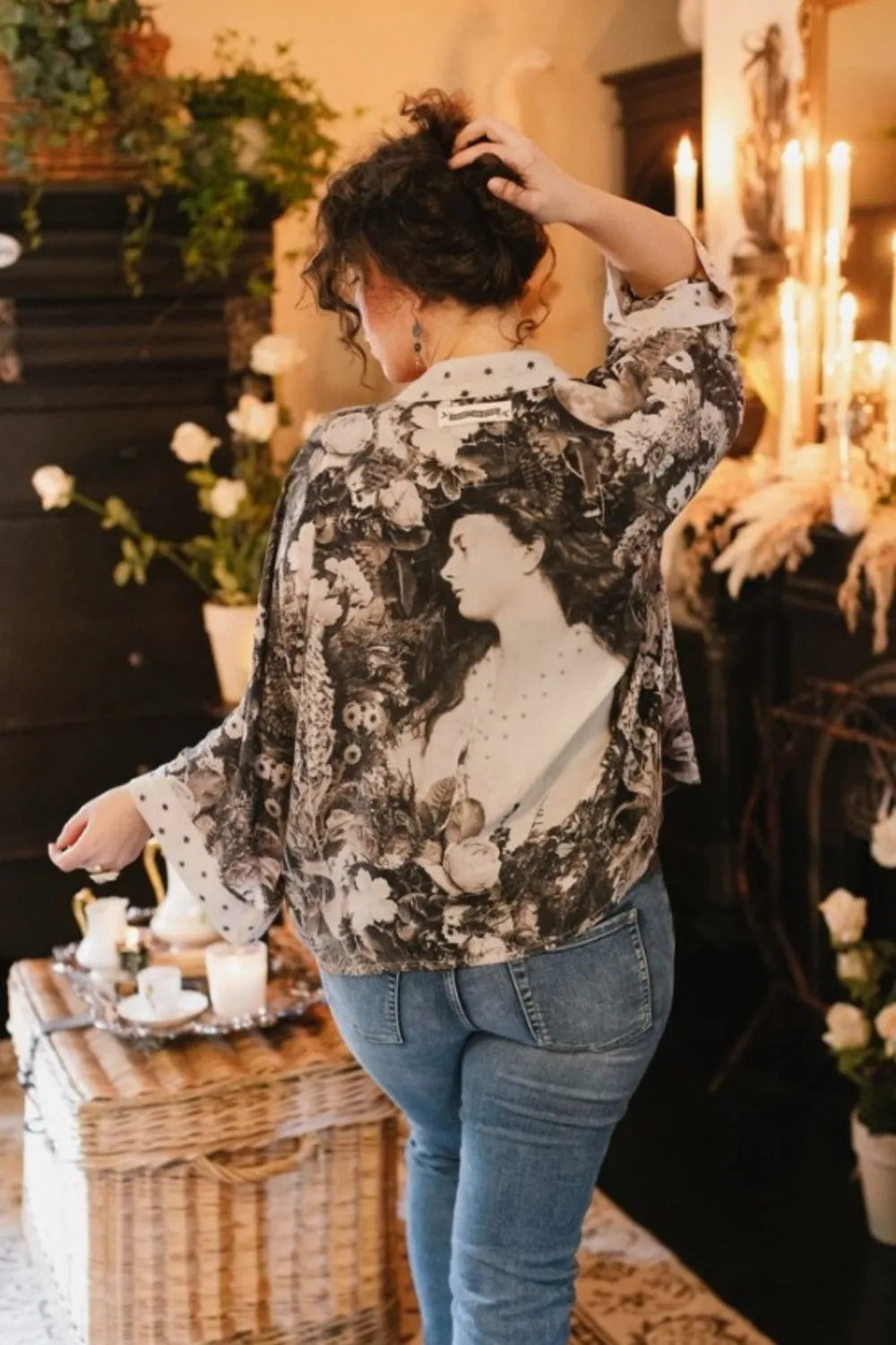 MARKET OF STARS LOOKING GLASS CROPPED KIMONO