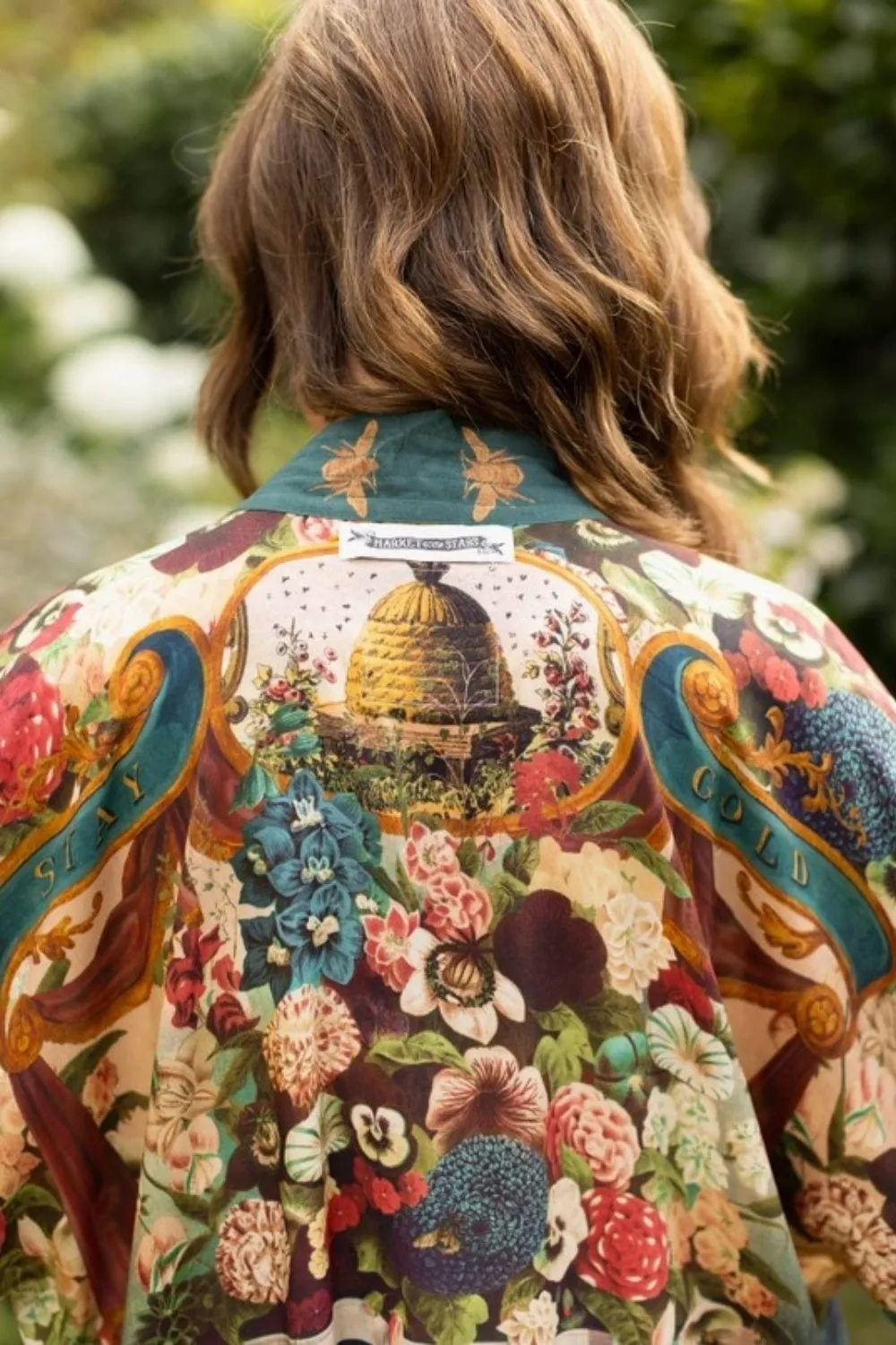 MARKET OF STARS STAY GOLD FLORAL CROPPED BAMBOO KIMONO