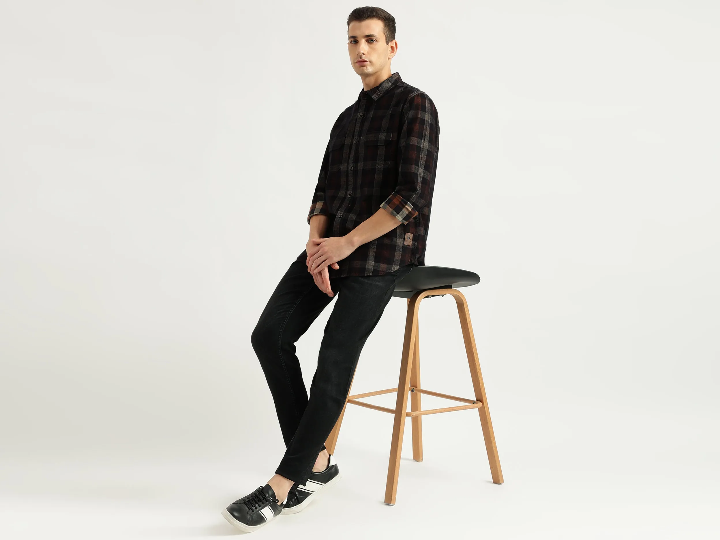 Men's Regular Fit Spread Collar Checked Shirts