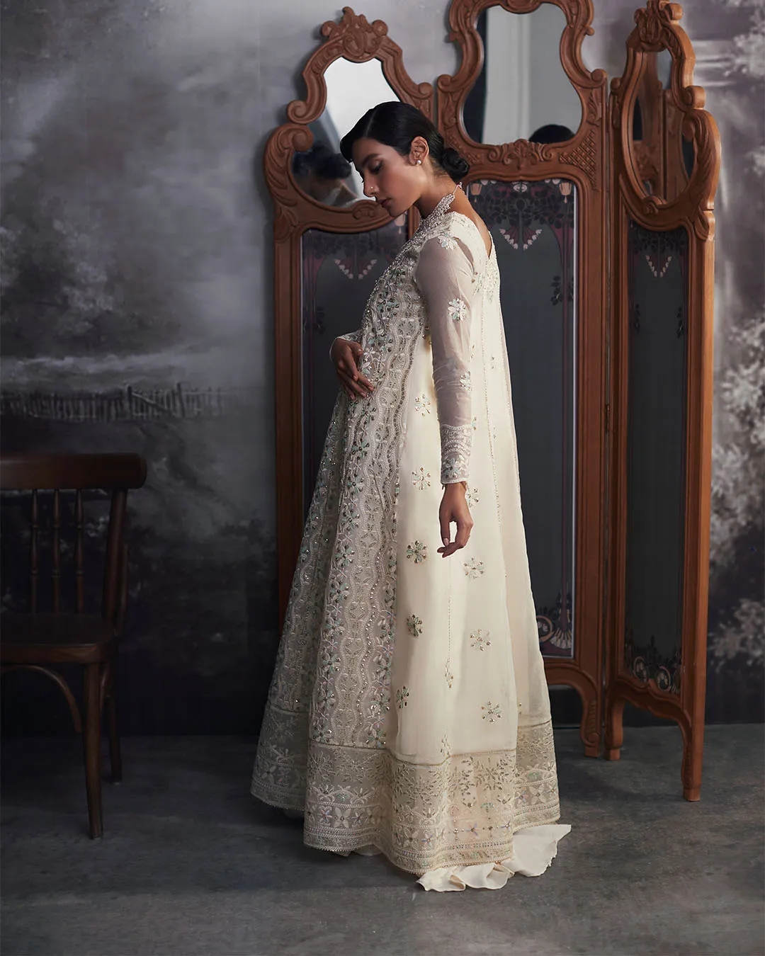 MUSHQ | Qala - Kamdaani Collection '23 | Aaila
