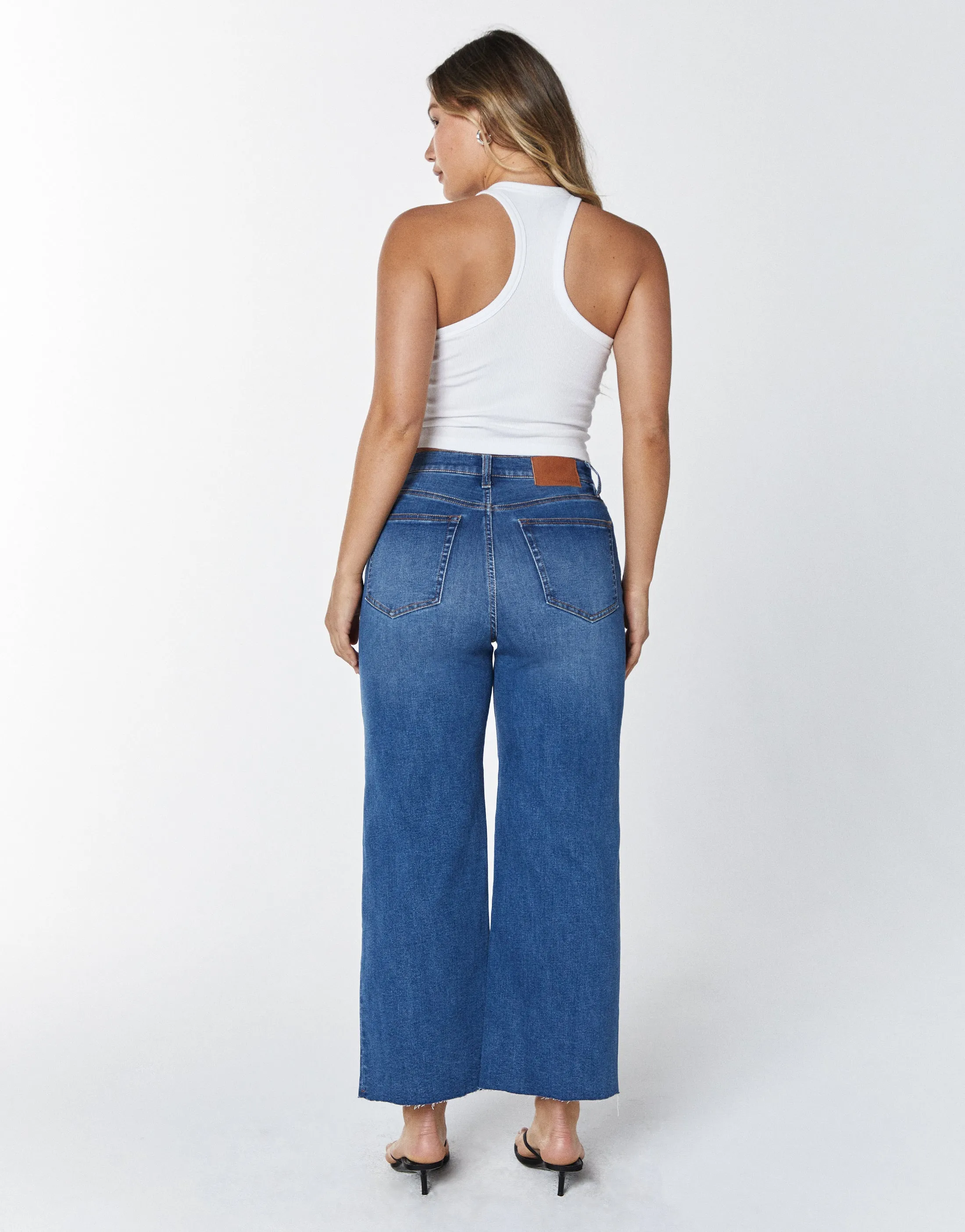 NOEMI High-Rise Cropped Wide Leg in Rowena
