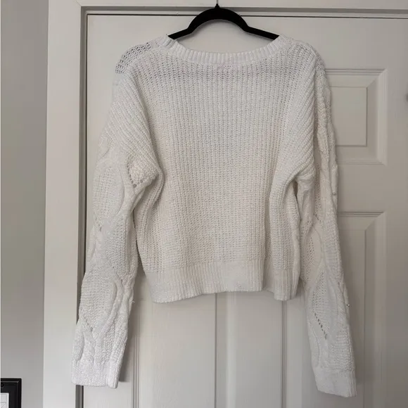 NWT✅ Plant Heart White-Cropped Pearl-Embellished Sweater Size XL🤍