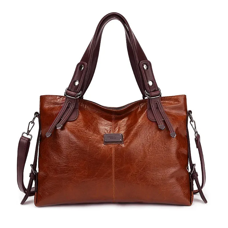Pilar® | Soft leather bag with two handles and elegant details