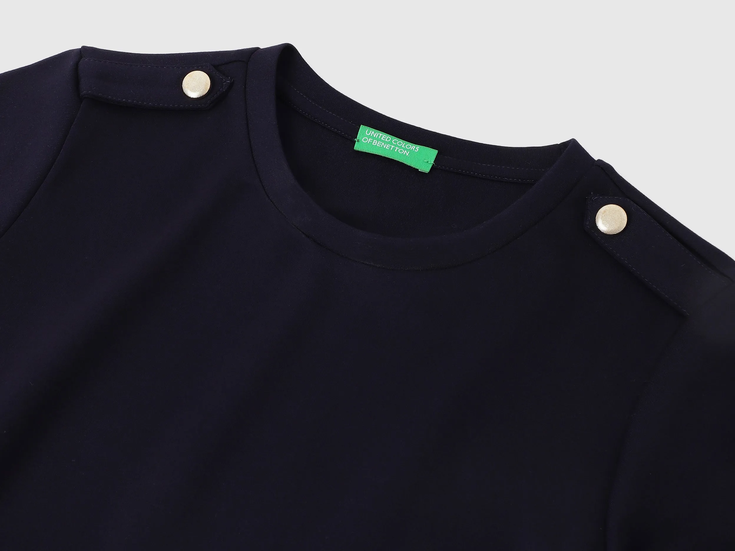Round Neck Solid Dresses