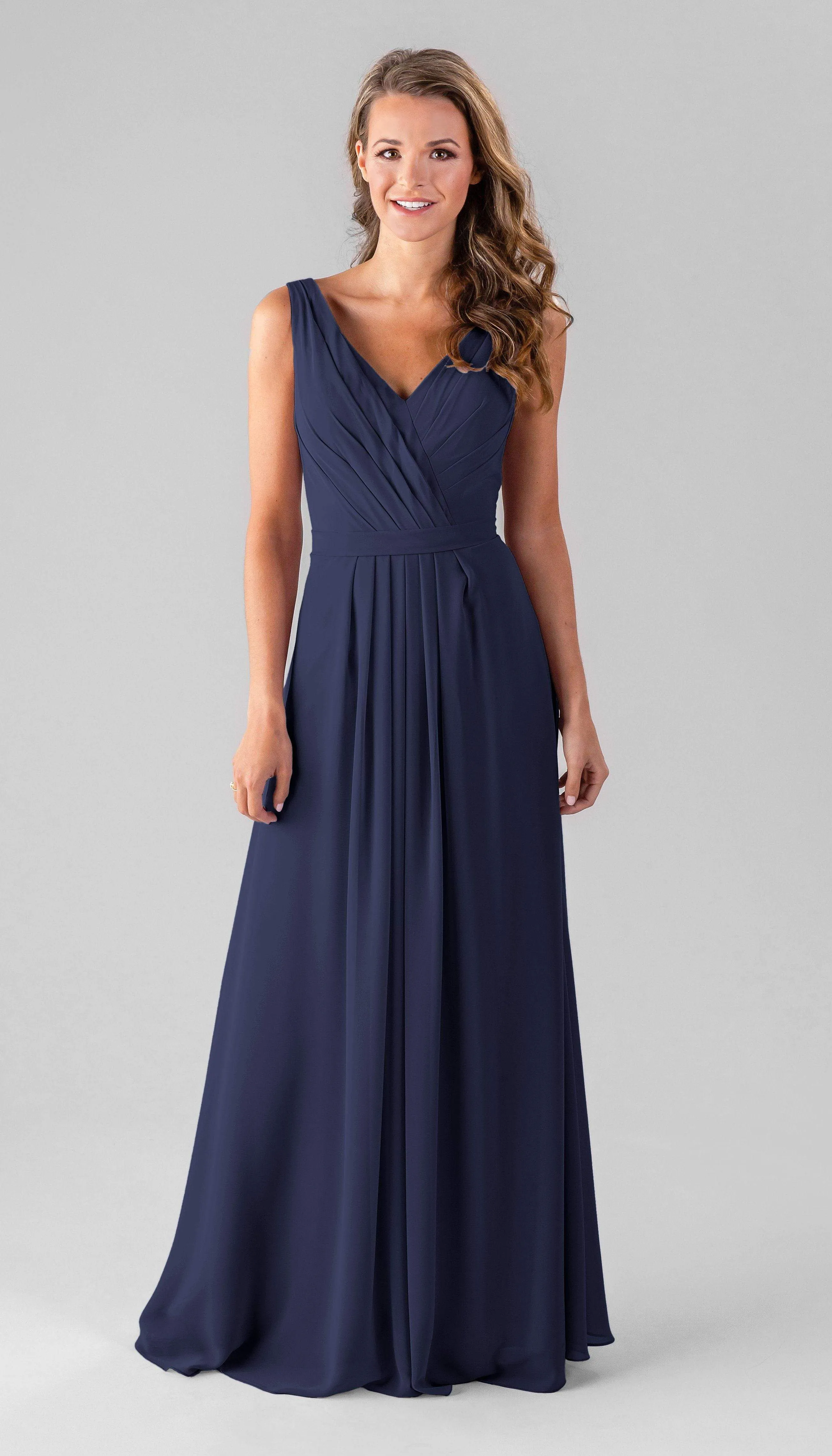 Sample Amelia Size 22