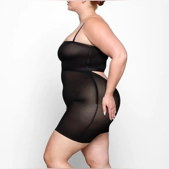 Skims NWT Sheer Sculpt Low Back Short in Onyx Black Women’s plus size 4X