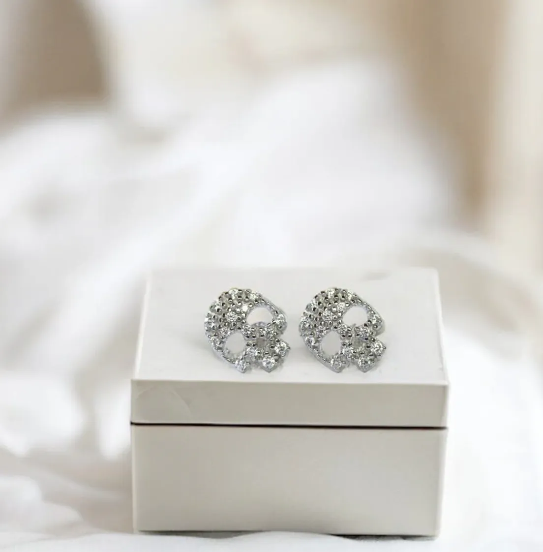 Skull Studs