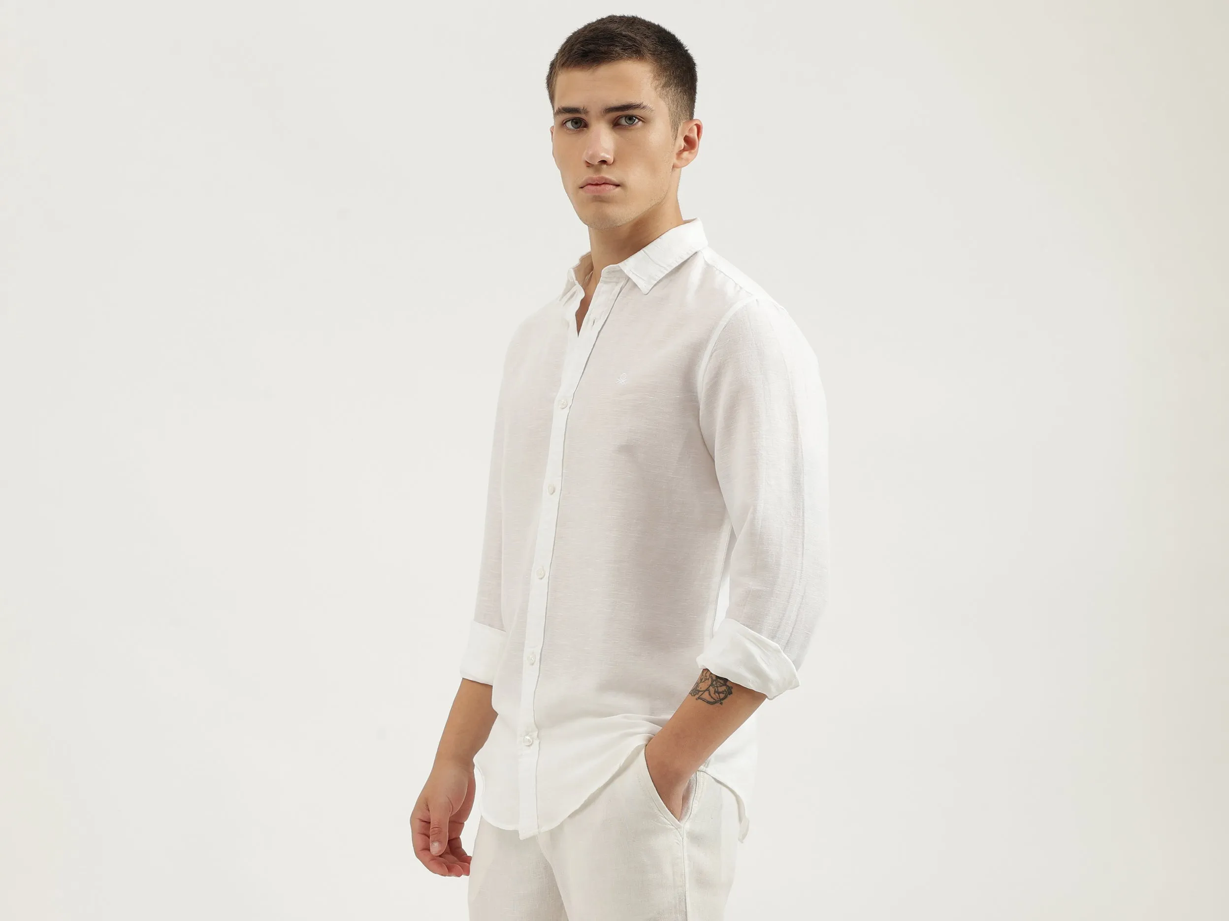 Slim Fit Spread Collar Solid Shirts