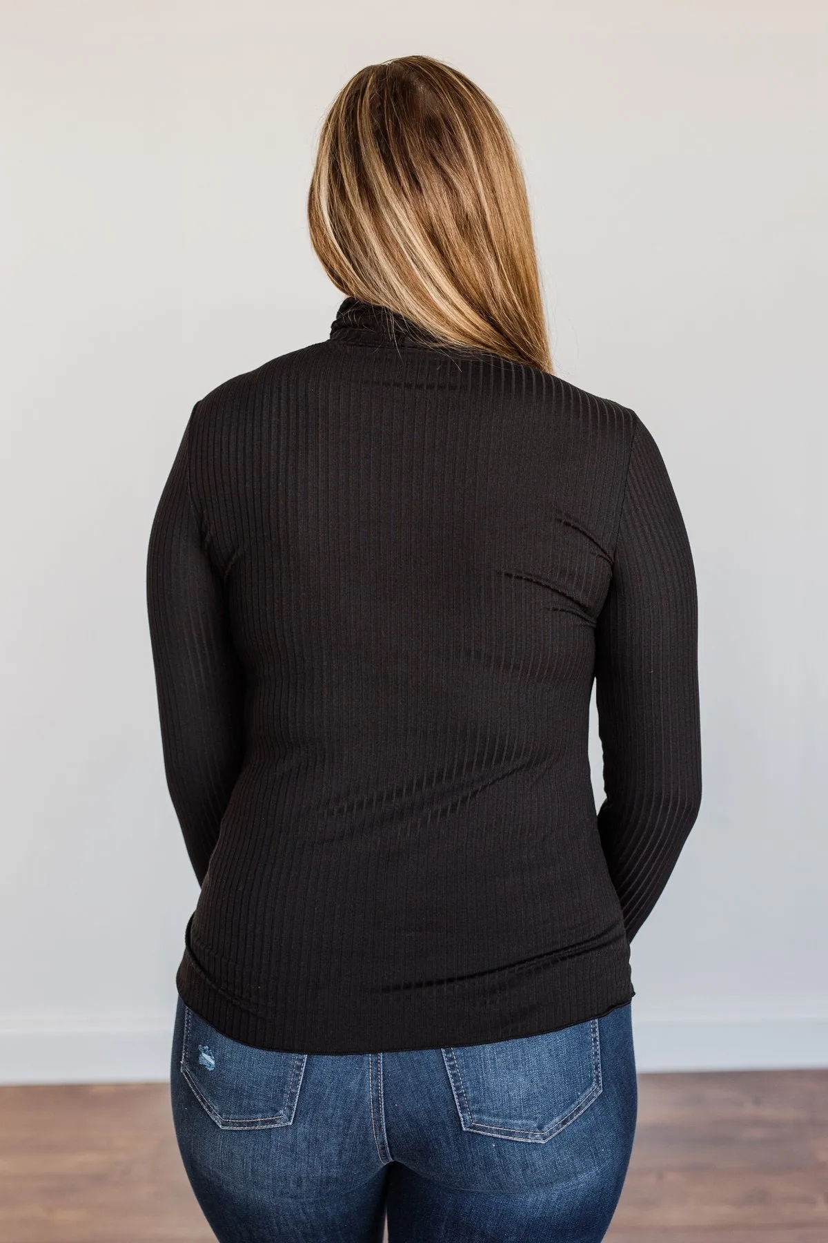 Smooth Sailing Turtle Neck Top- Black