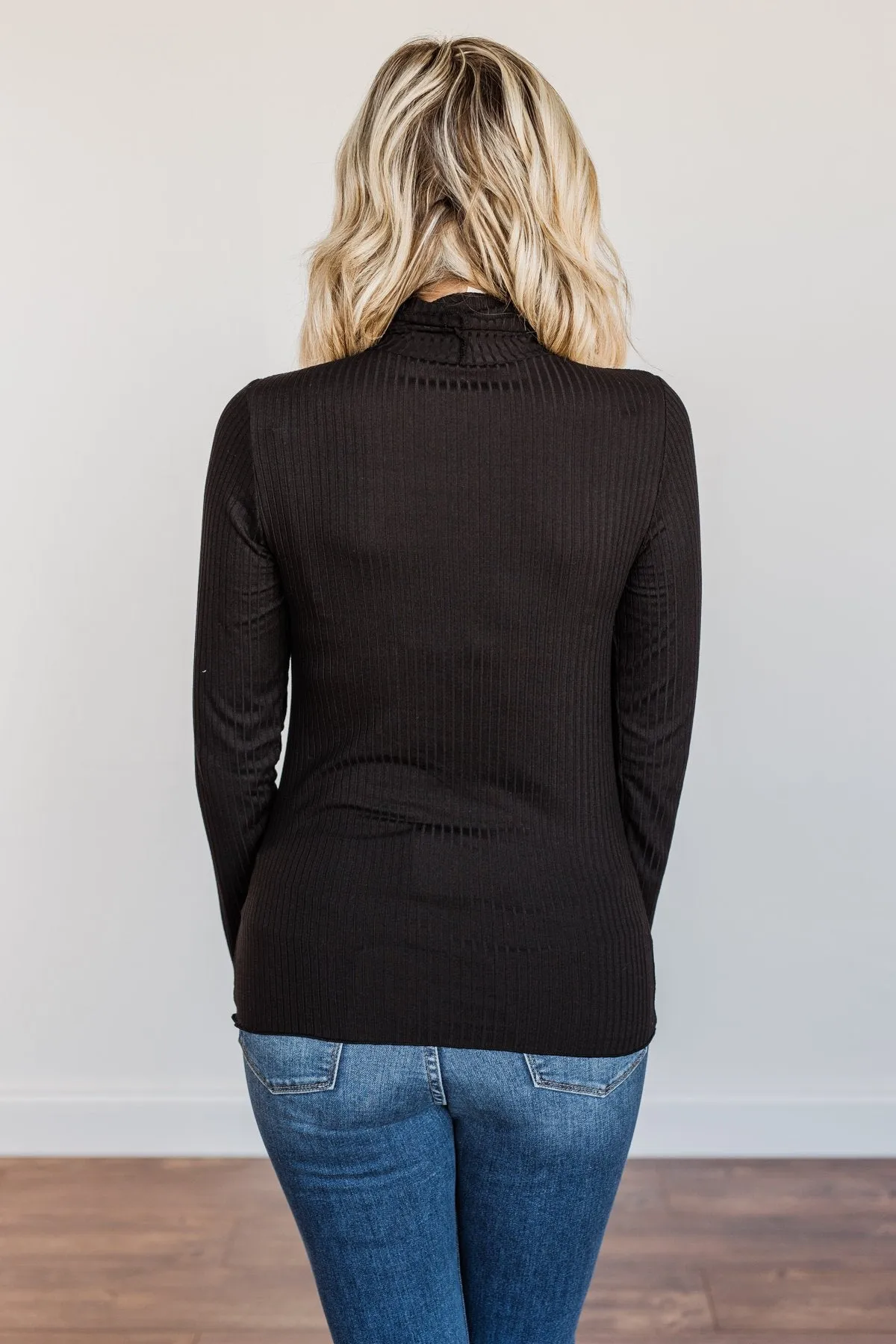 Smooth Sailing Turtle Neck Top- Black