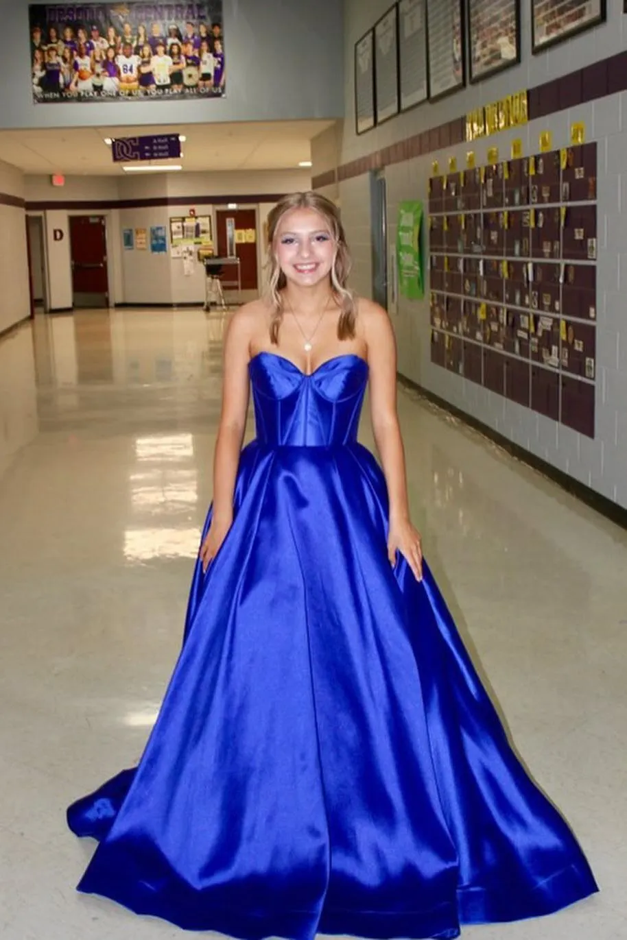 Sweetheart Green Satin A-line Long Formal Gown