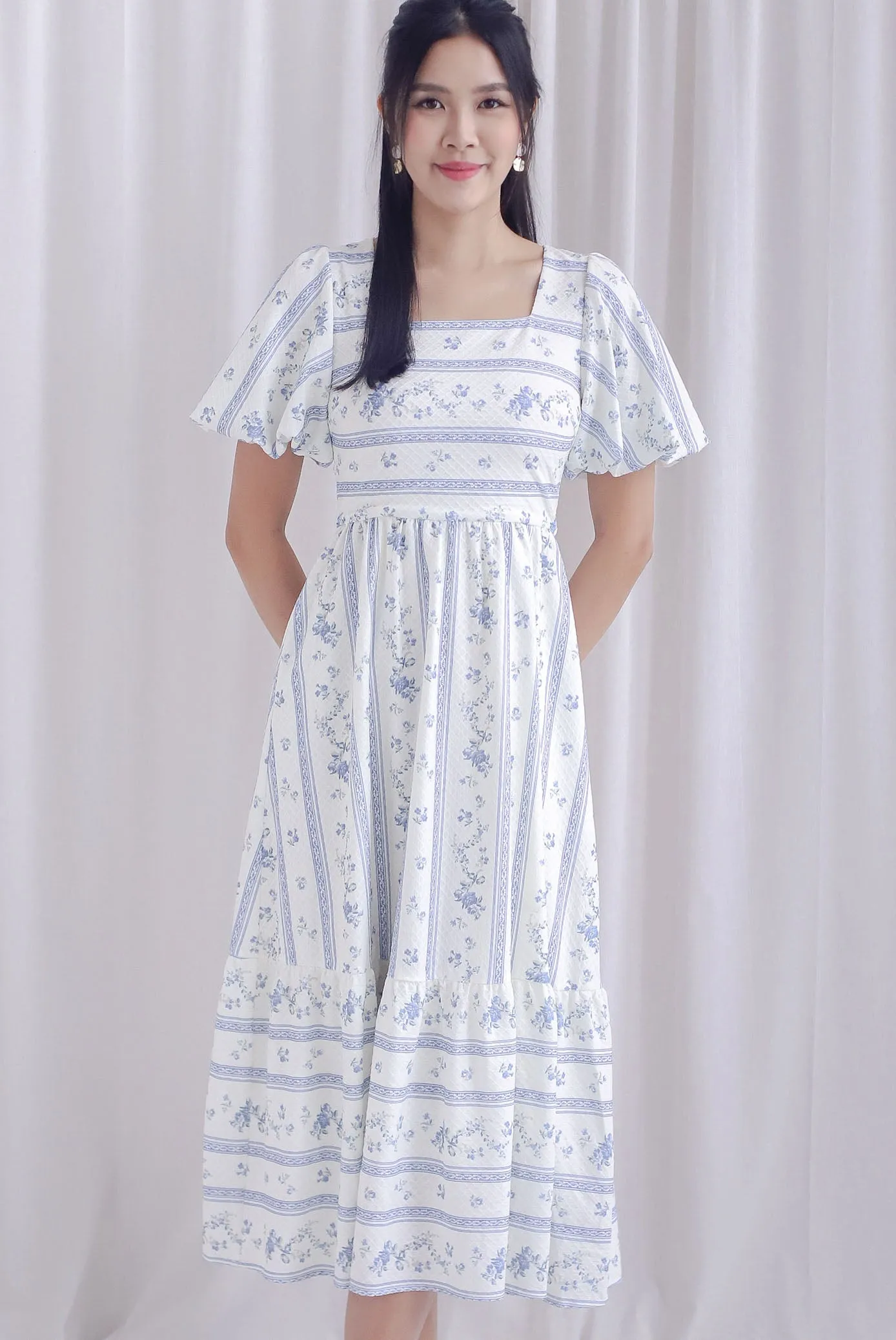 Talulla Stripes Floral Puffy Sleeve Dress In Blue