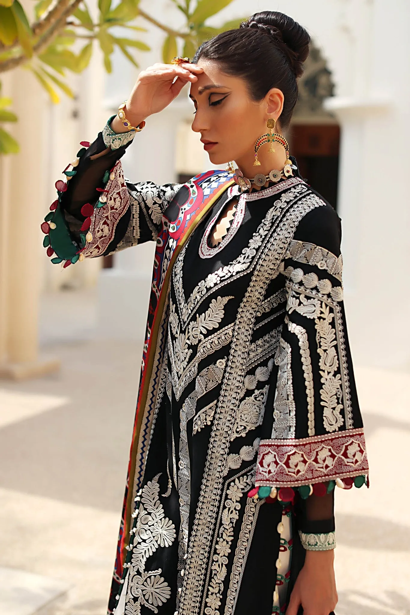 Thread Embroidery Salwar Kameez for Pakistani Eid Dress