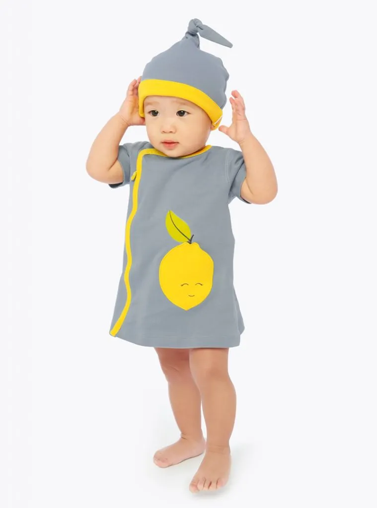 zip-up dress